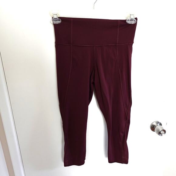 Athleta Lightning Capri In Supersonic Antique Burgundy Activewear Gym Workout - Picture 1 of 10